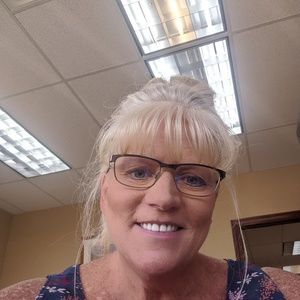 Meet your Posher, Linda